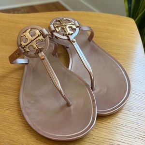 Tory Burch Jellies - Worn once, size 9